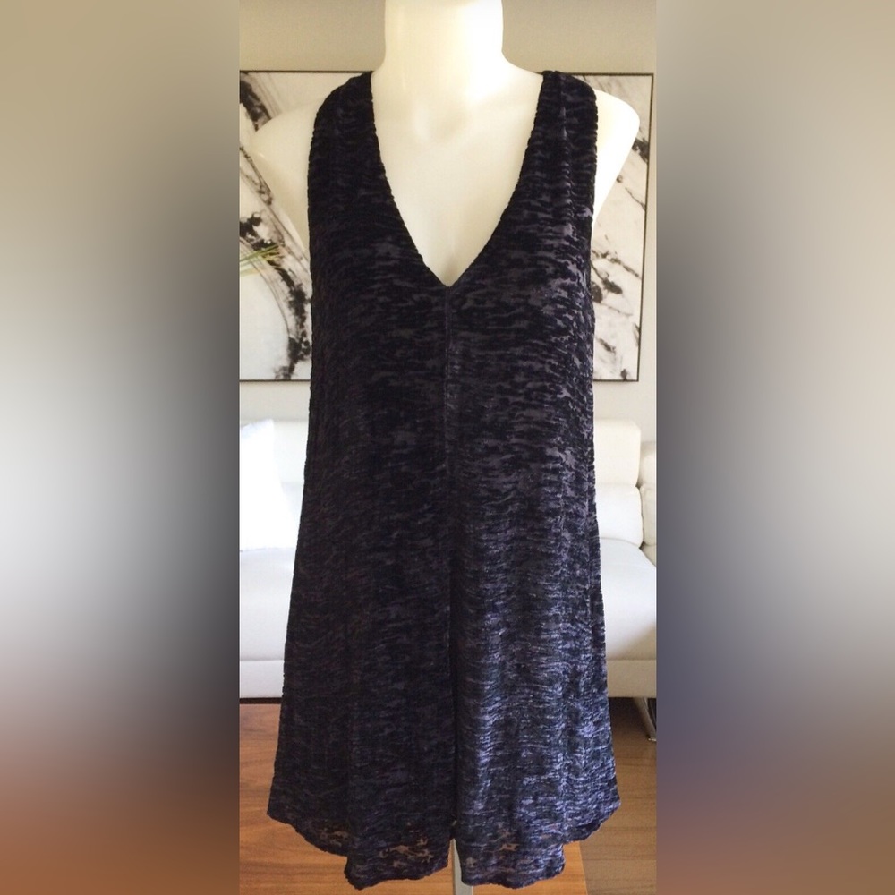 Aritzia Wilfred Free Devore Burnout Velvet Dress Dark Purple with Black Slip - Picture 2 of 7
